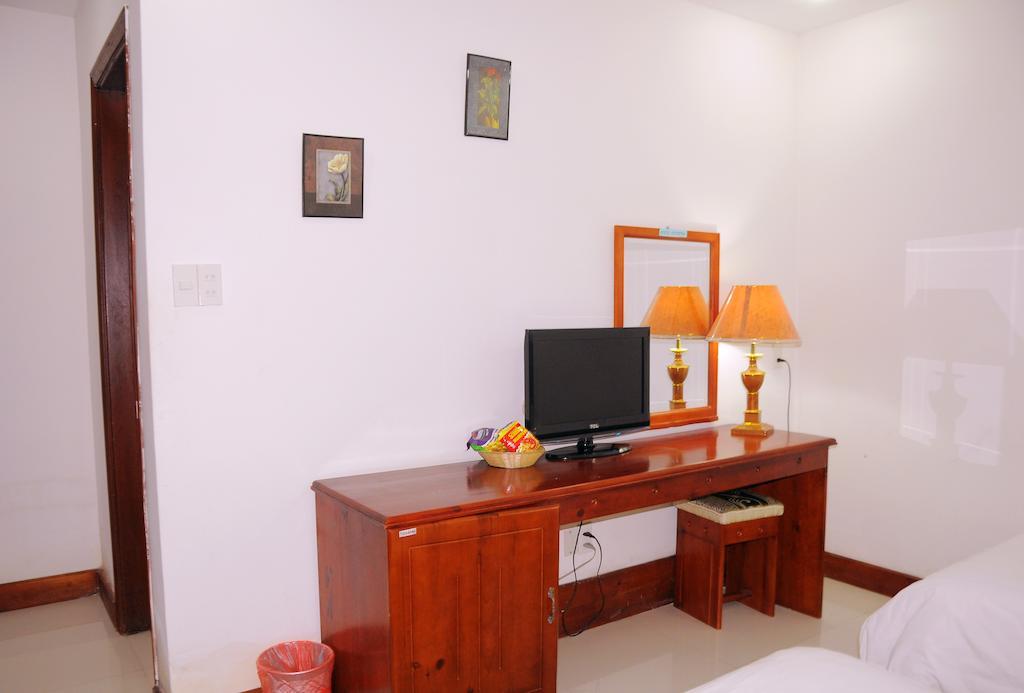 Eden Quy Nhon Hotel Екстериор снимка
