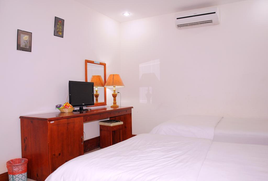 Eden Quy Nhon Hotel Екстериор снимка