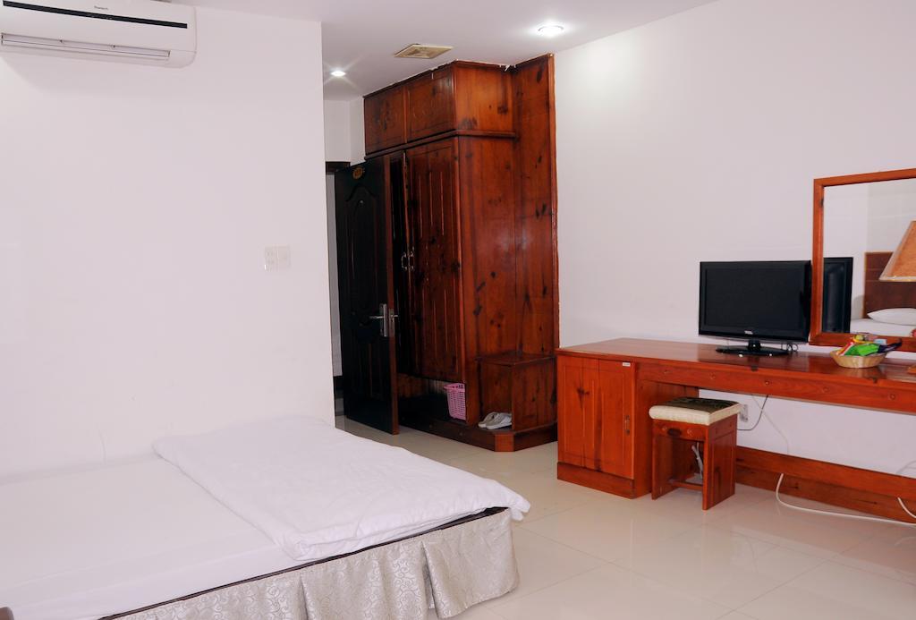 Eden Quy Nhon Hotel Екстериор снимка