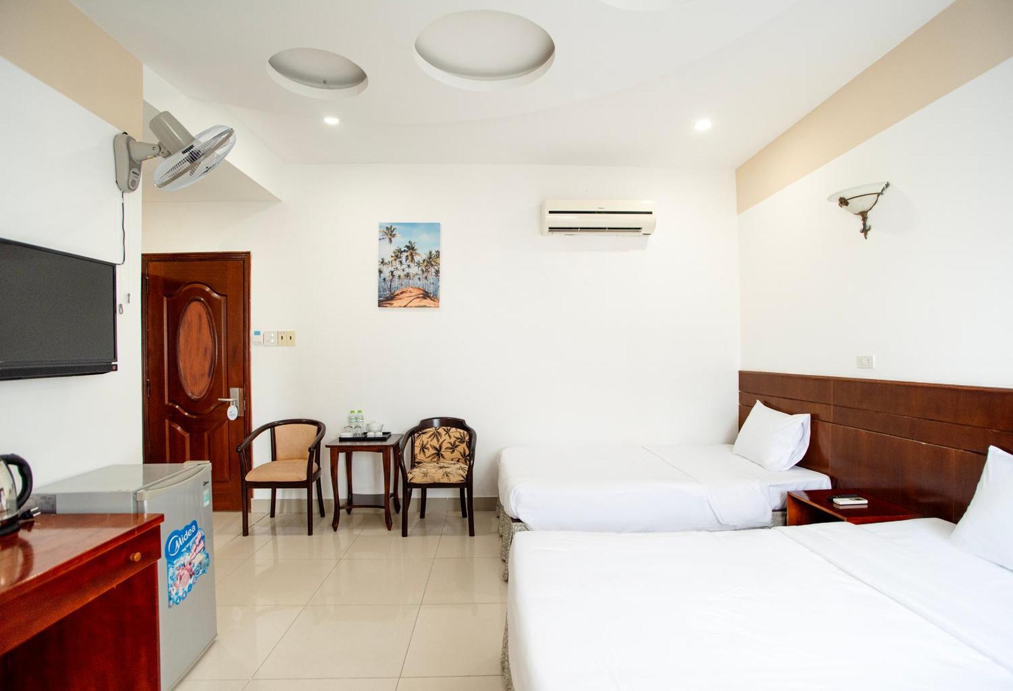 Eden Quy Nhon Hotel Екстериор снимка