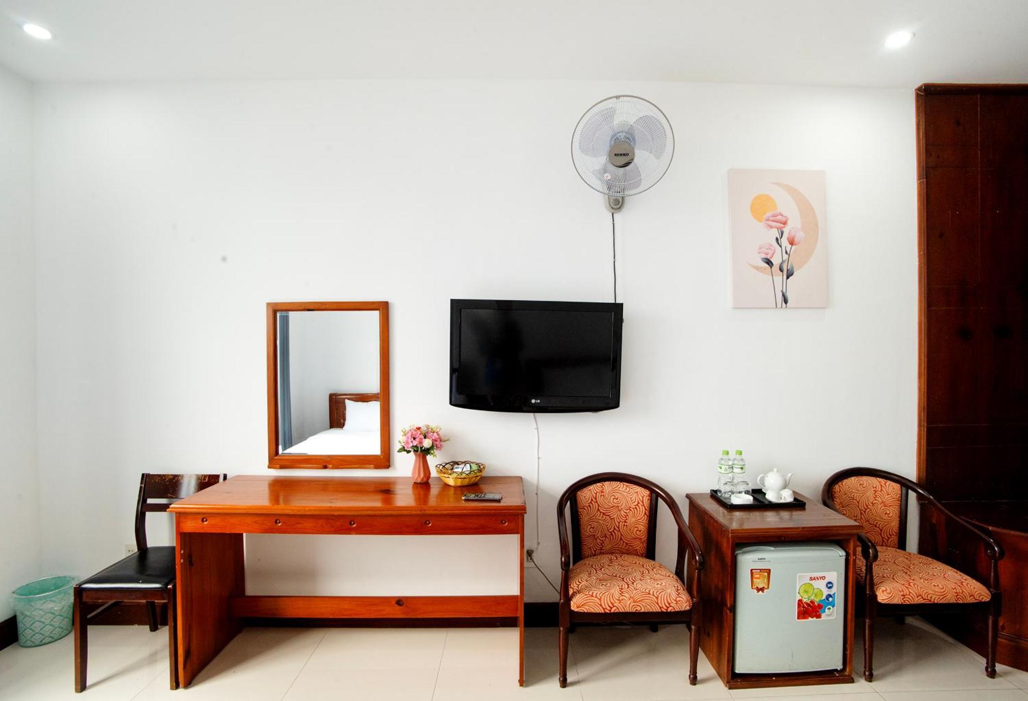 Eden Quy Nhon Hotel Екстериор снимка
