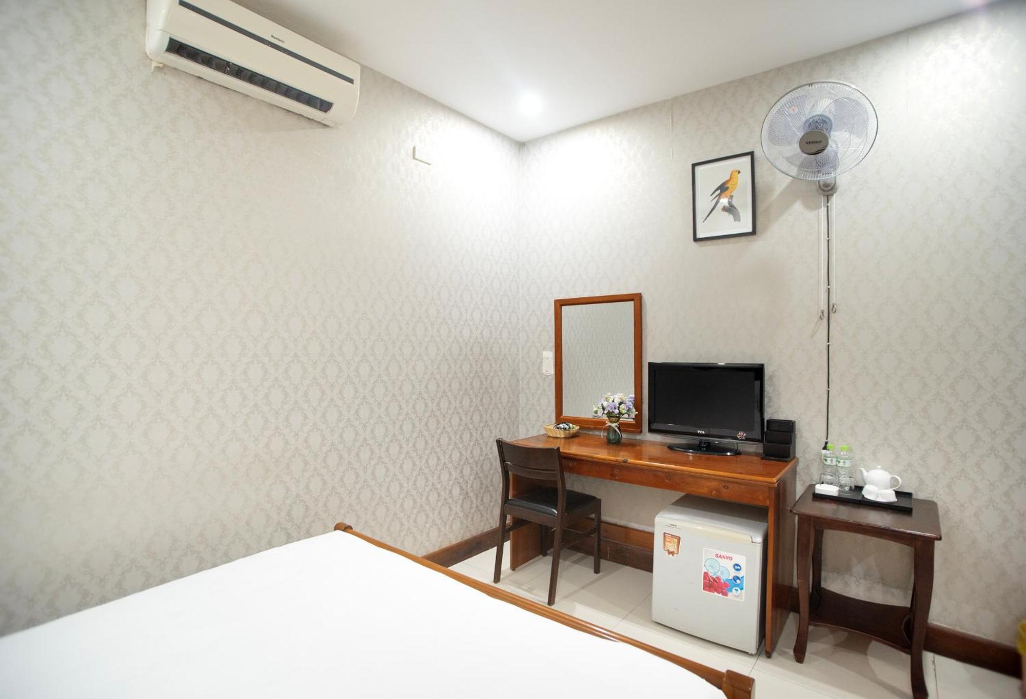 Eden Quy Nhon Hotel Екстериор снимка