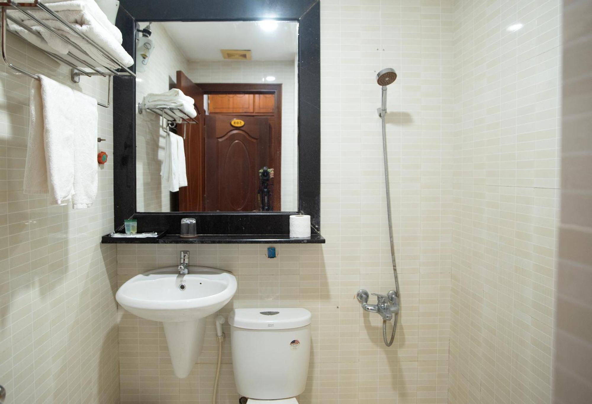 Eden Quy Nhon Hotel Екстериор снимка