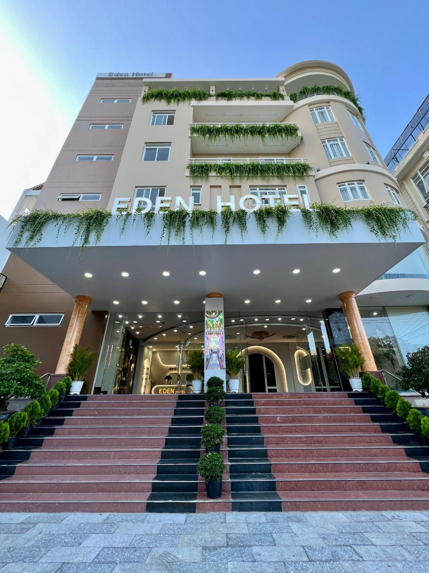 Eden Quy Nhon Hotel Екстериор снимка