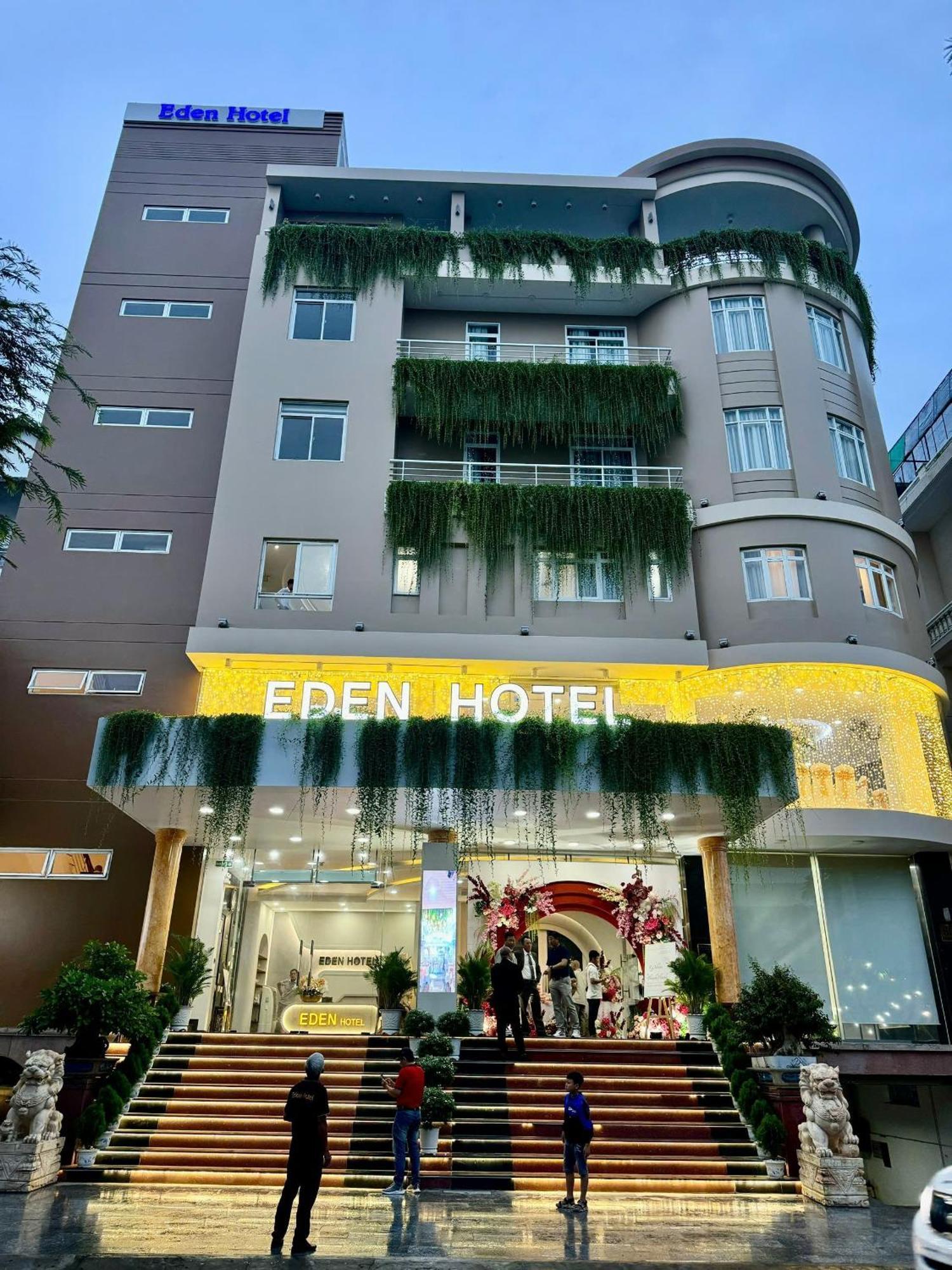 Eden Quy Nhon Hotel Екстериор снимка